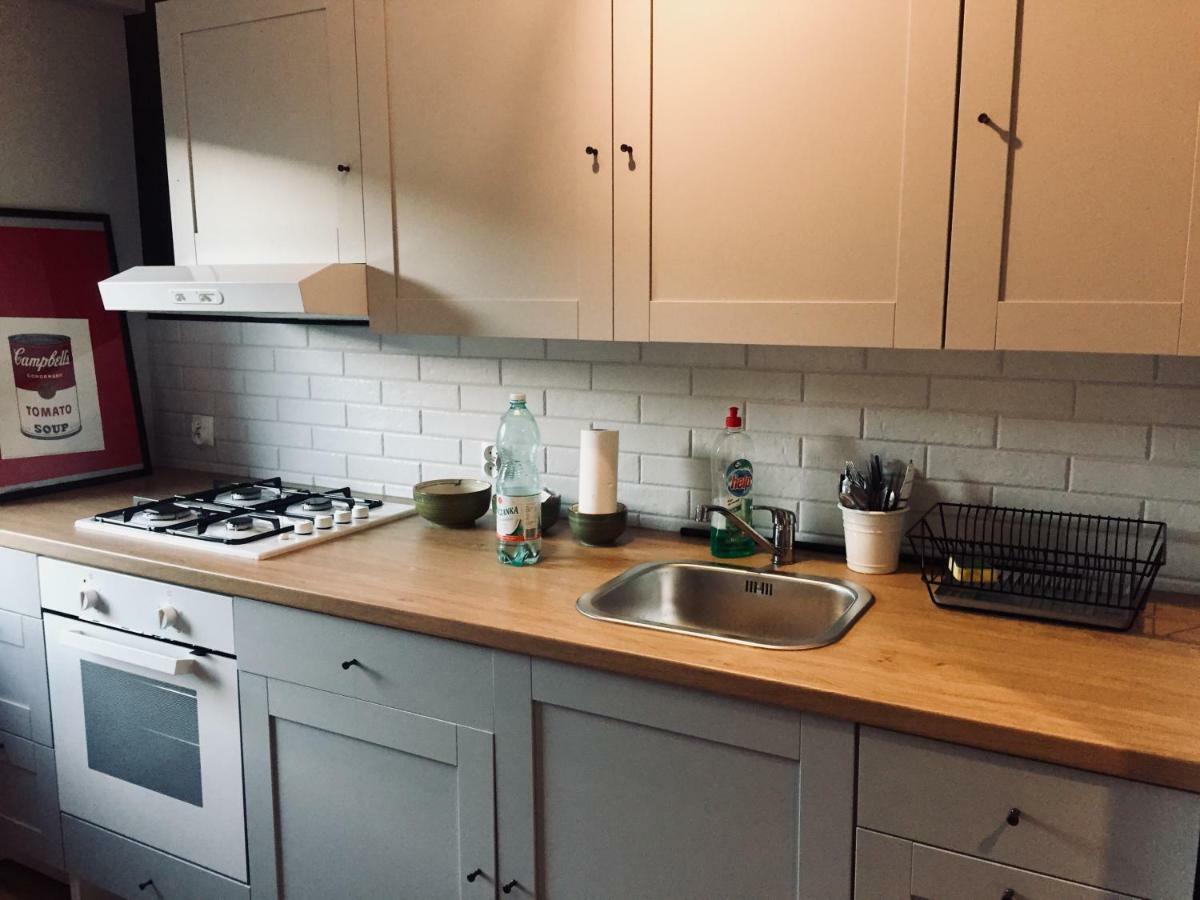 Apartament Halinka Salon, Sypialnia, Kuchnia, Balkon Powierzchnia 50M กรินีซา ดรอยจ์ ภายนอก รูปภาพ