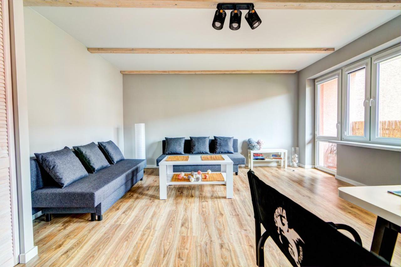 Apartament Halinka Salon, Sypialnia, Kuchnia, Balkon Powierzchnia 50M กรินีซา ดรอยจ์ ภายนอก รูปภาพ