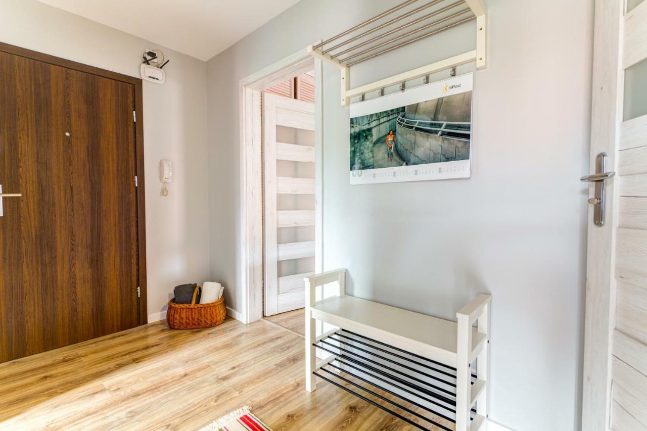 Apartament Halinka Salon, Sypialnia, Kuchnia, Balkon Powierzchnia 50M กรินีซา ดรอยจ์ ภายนอก รูปภาพ